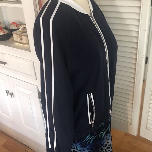 80s Style Zip Up Roller Skate 🛼 Lightweight Varsity Jacket 2 Secure Zip Pockets - Picture 5 of 17